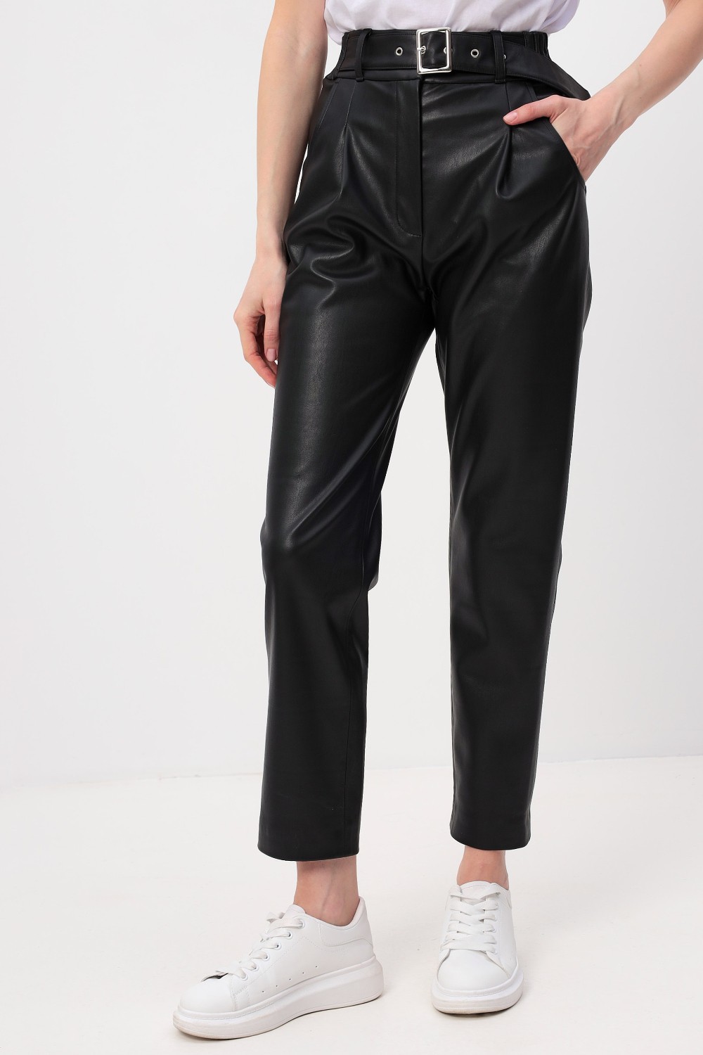 Женские брюки из натуральной кожи