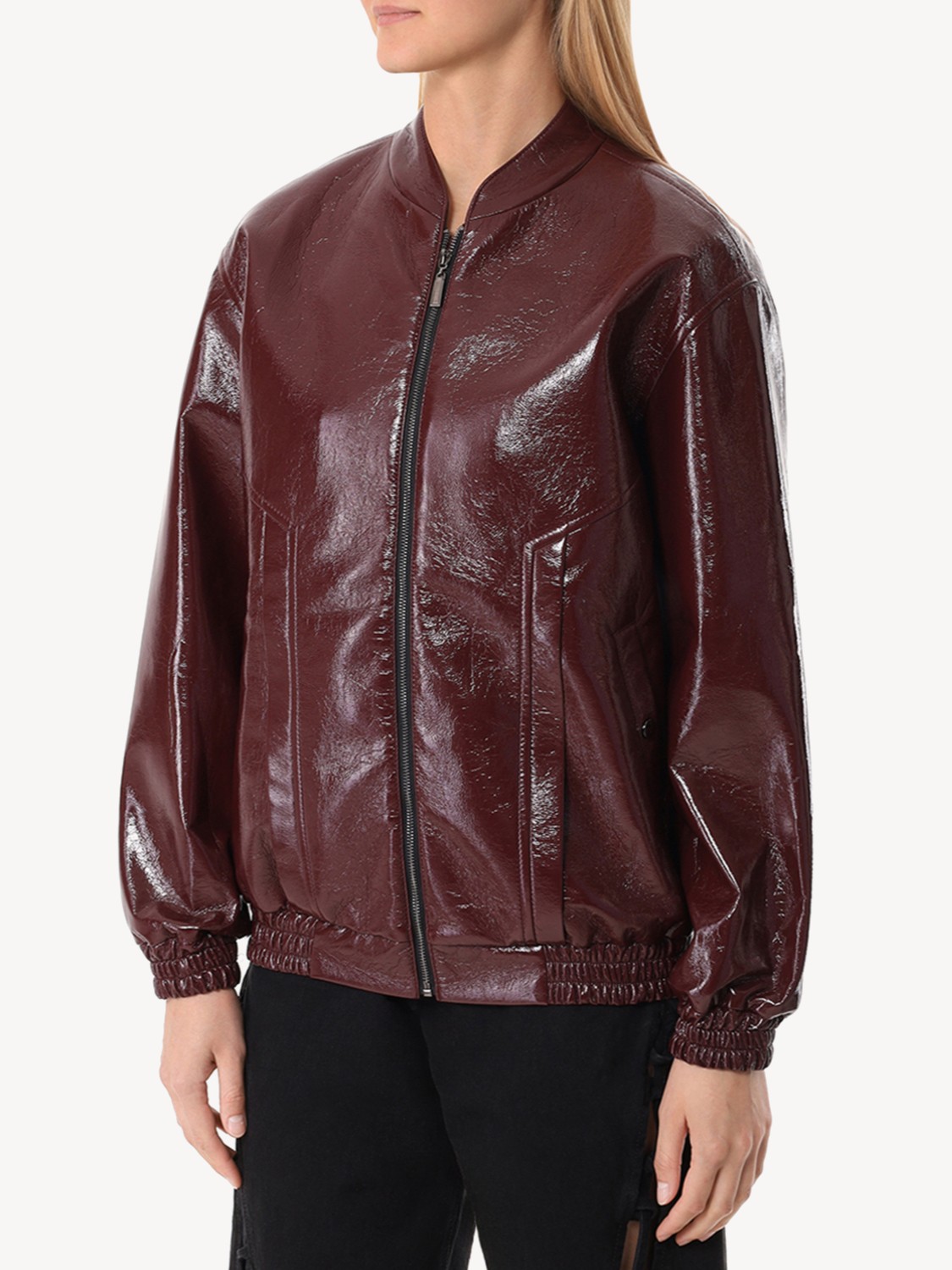 Женский бомбер из экокожи