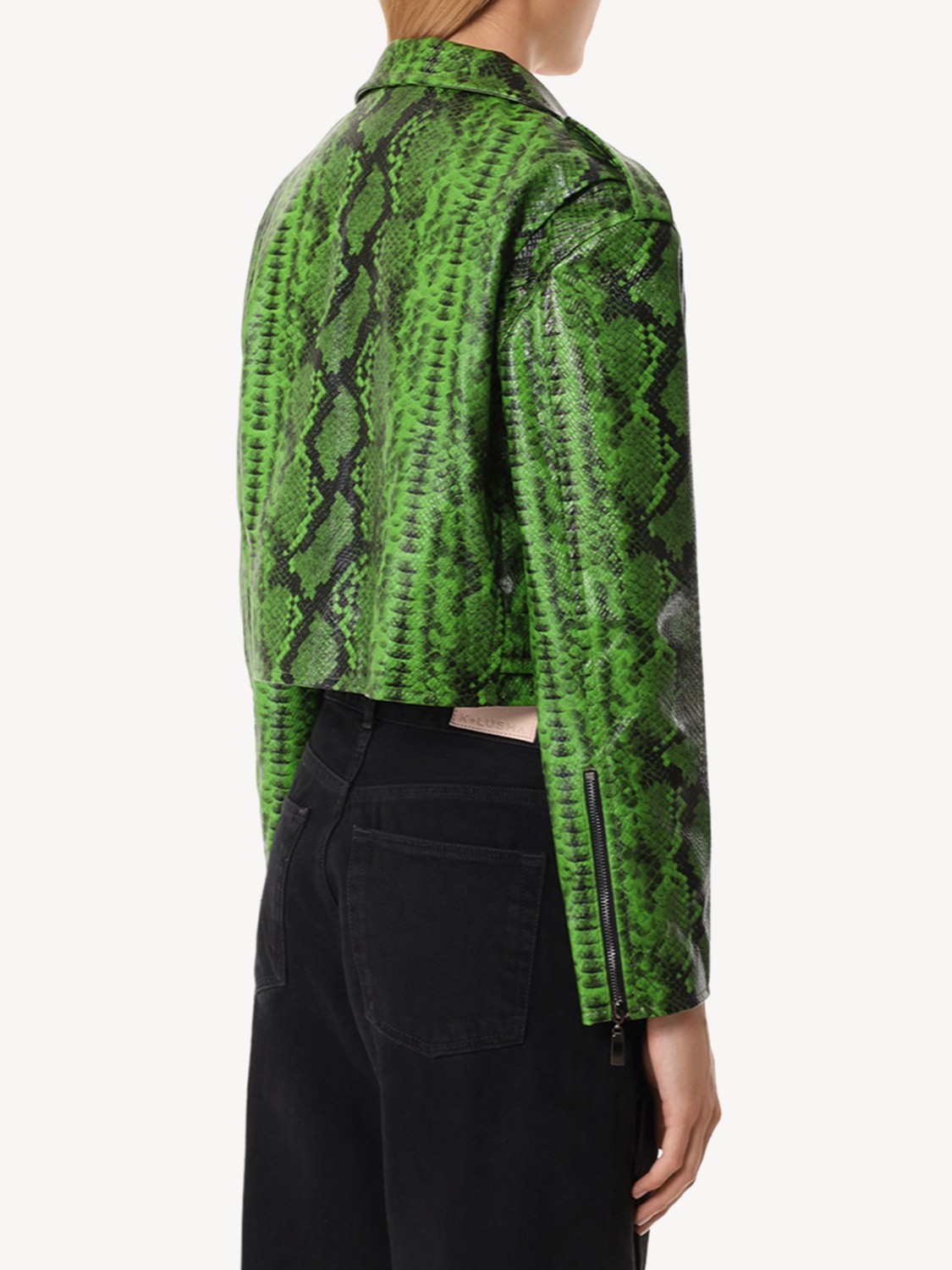 Женская косуха из экокожи