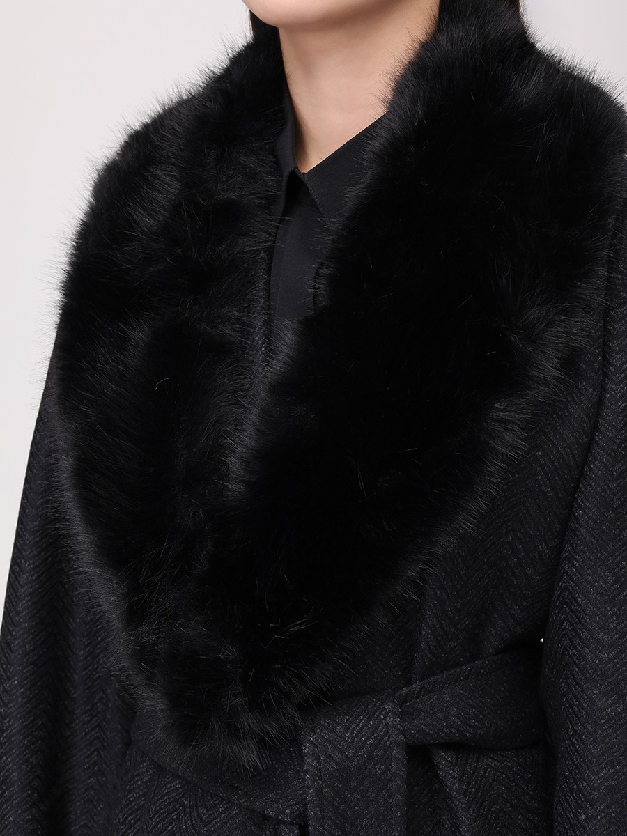 Женское пальто из шерсти