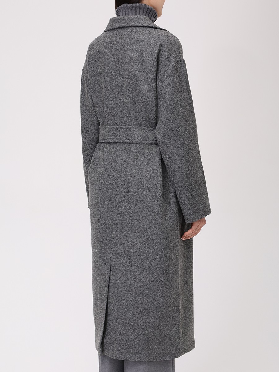 Женское пальто из шерсти