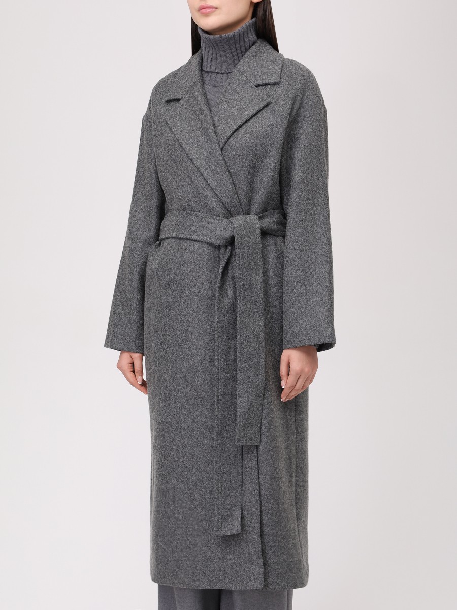 Женское пальто из шерсти