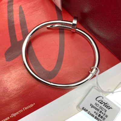 Классическая модель браслета Cartier Juste un Clou, белое золото