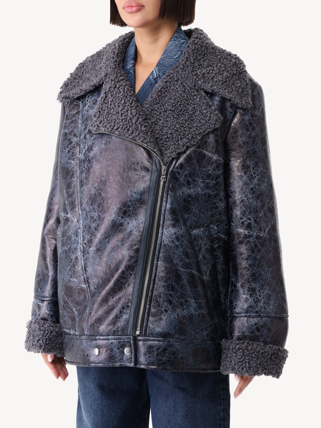 Женская дубленка из экомеха