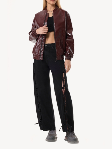 Женский бомбер из экокожи