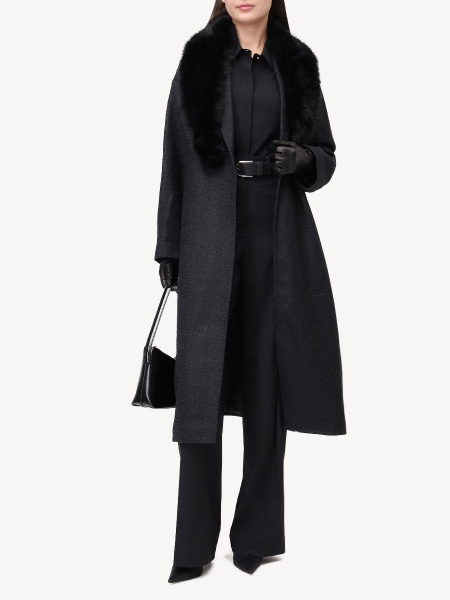 Женское пальто из шерсти